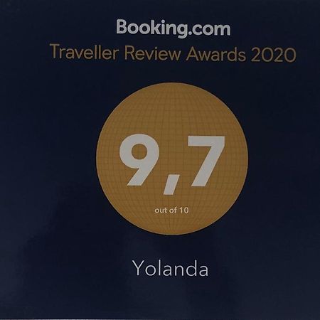 Yolanda Apartment Zamora Ngoại thất bức ảnh